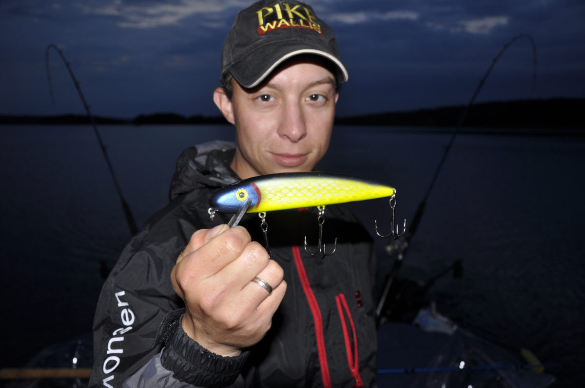 JA… Hvem skrev egentlig på bilene våre??? :D