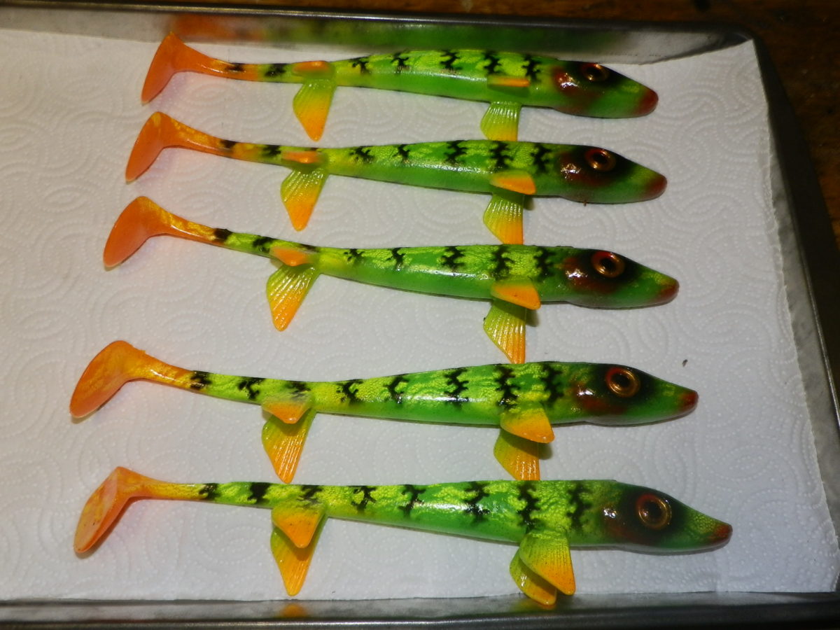 Litt nye coola farger på little esox…