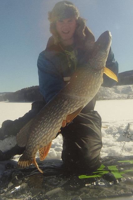Opsal med en flott 7+ fisk (Sunday, March 24, 2013)