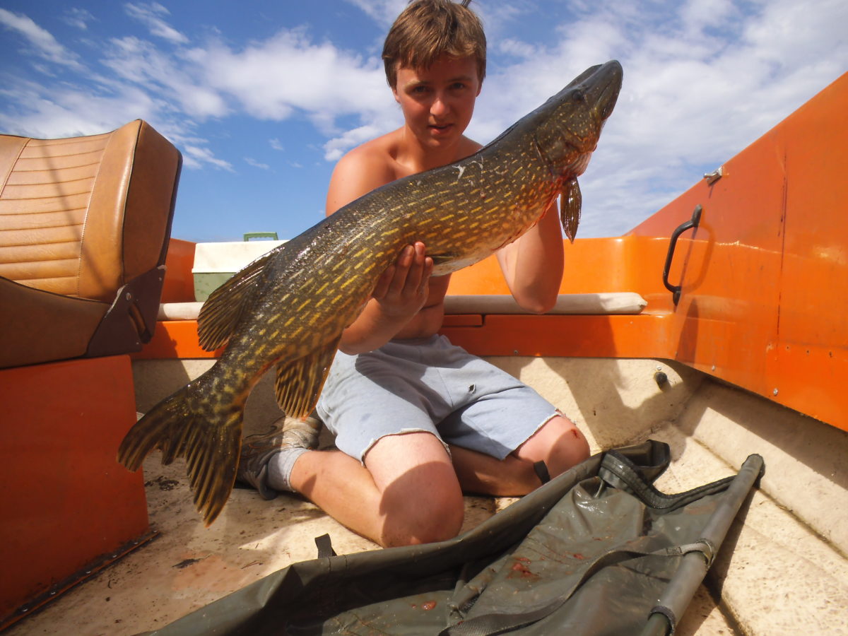 ole petter hafnor men en ny fin sommer pike (juli)
