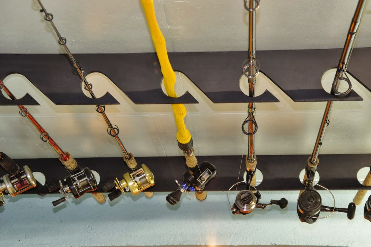 Matthias Andersson har laget stangholdere til hjemme bruk.