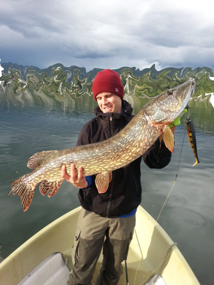 Petter Skumsrud me en 9+ fisk.