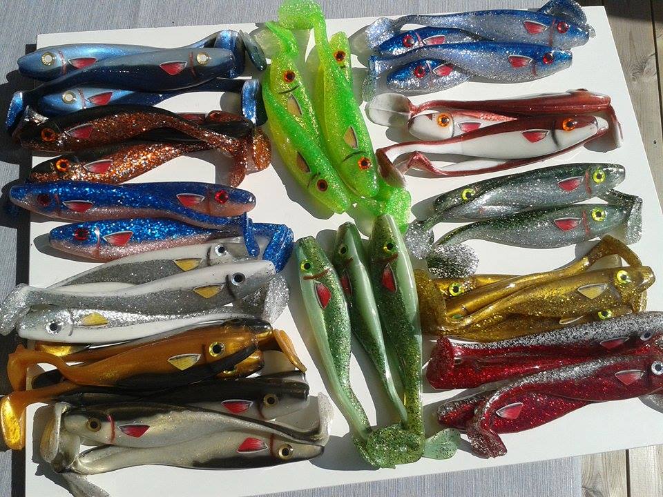 Holy shad av Erik Åberg. pooldemo