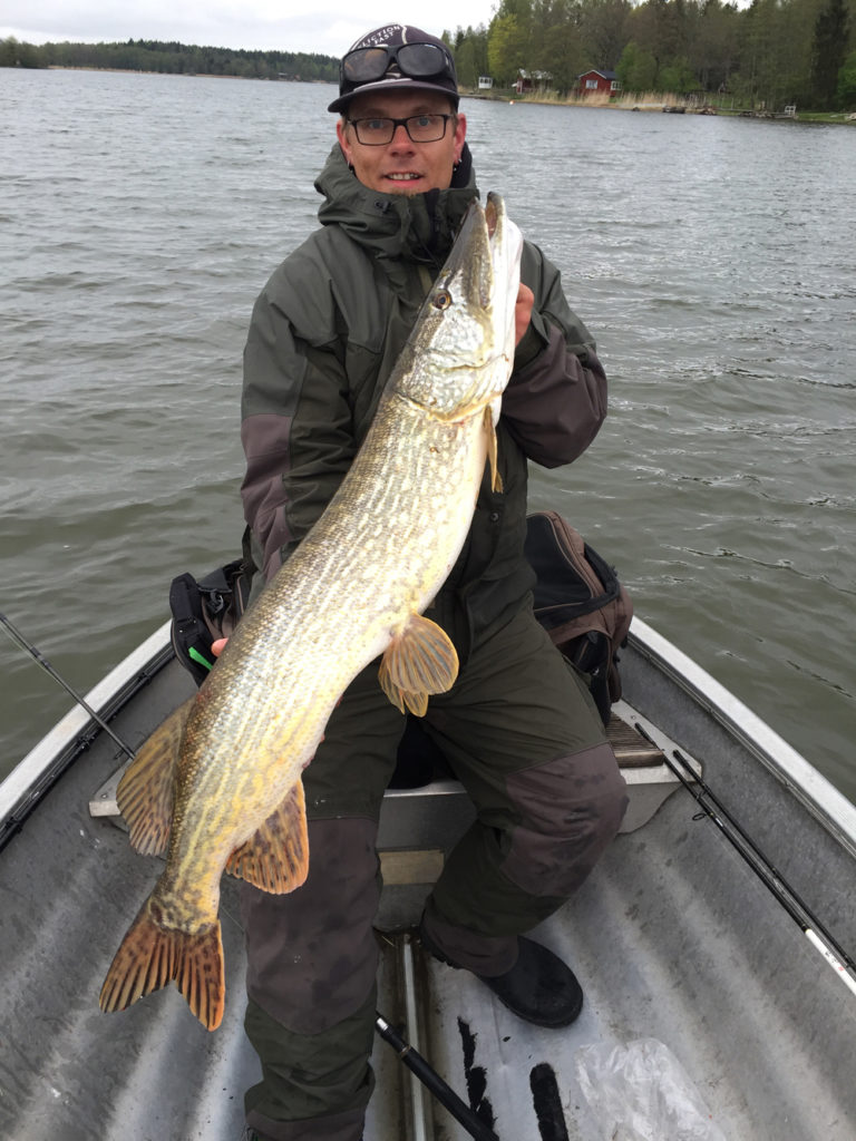 10 050g 114cm