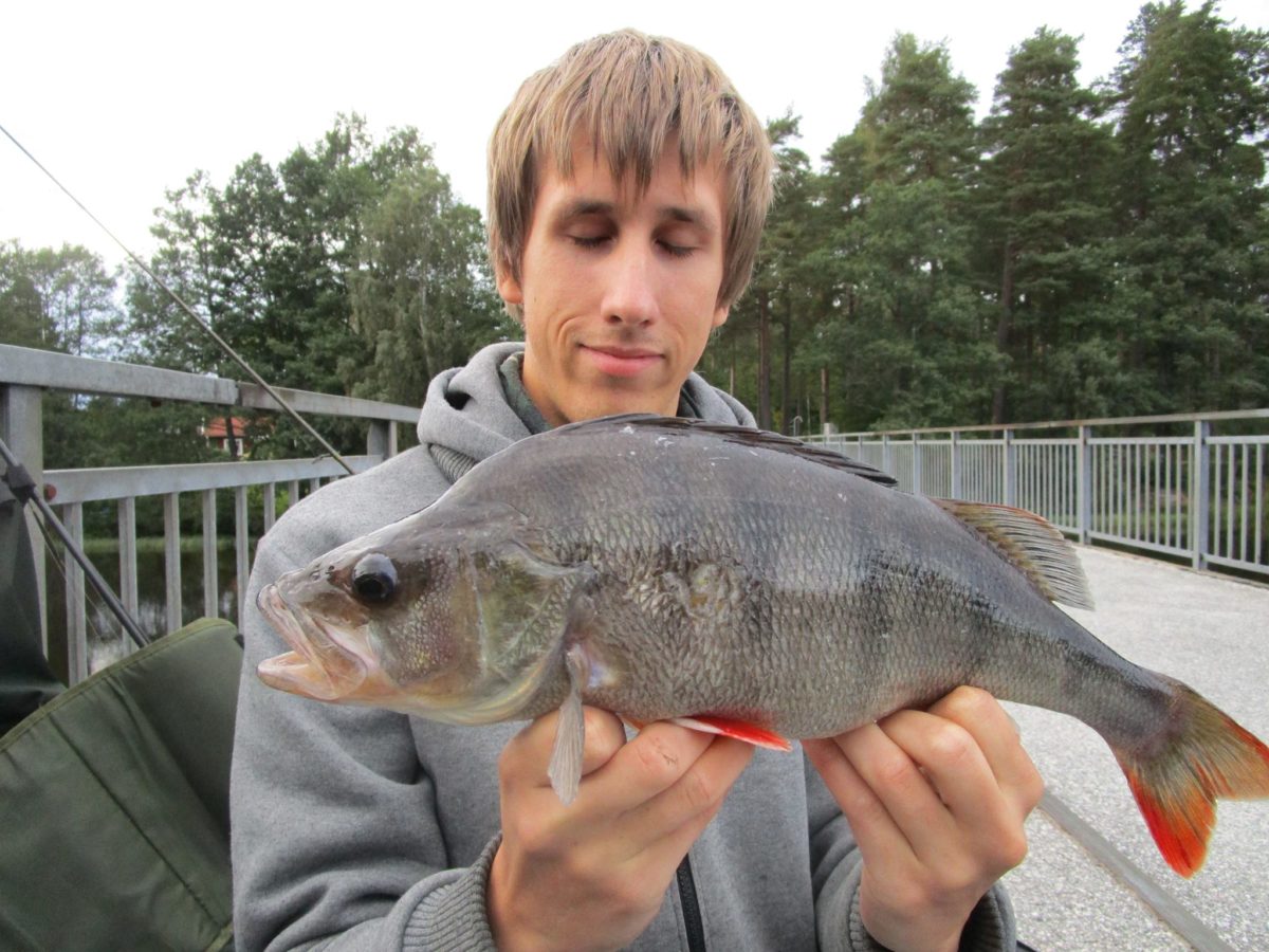 Peter Berggren med sin andre over 1 kg.