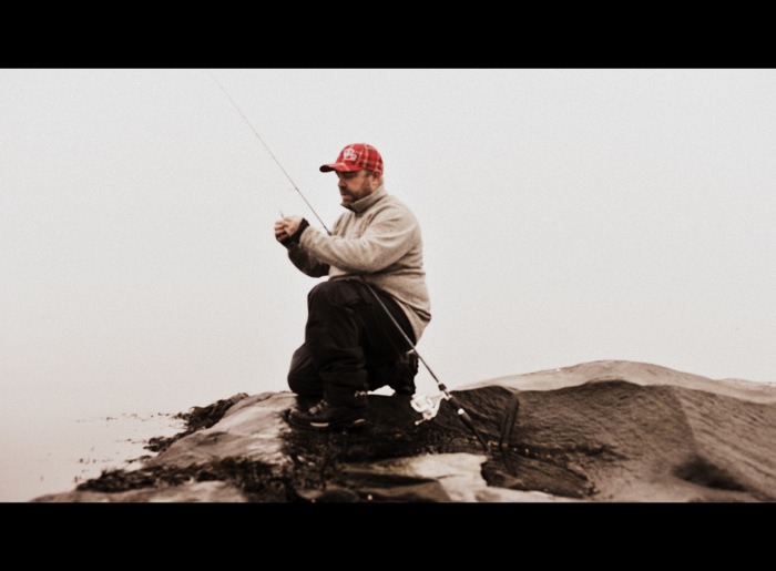 Itte var jæ tilig oppe, det var tjukk tåke, vannet var krystallklart, ikke noe vind og på et helt nytt sted, alt lå til rætte for et eventyrlig ørretfiske.