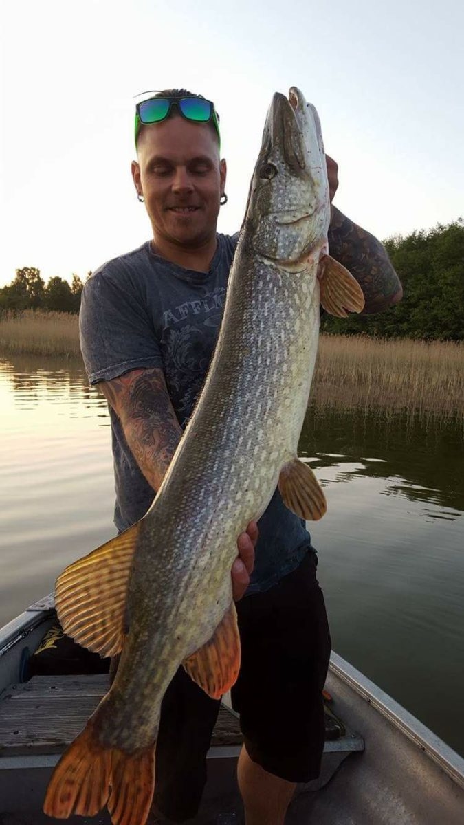Roland  Svensson med 9 +