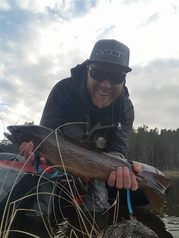 Ord blir fattige når man skal beskrive denne mannen. (ørret på over 2 kg på tørrflue)