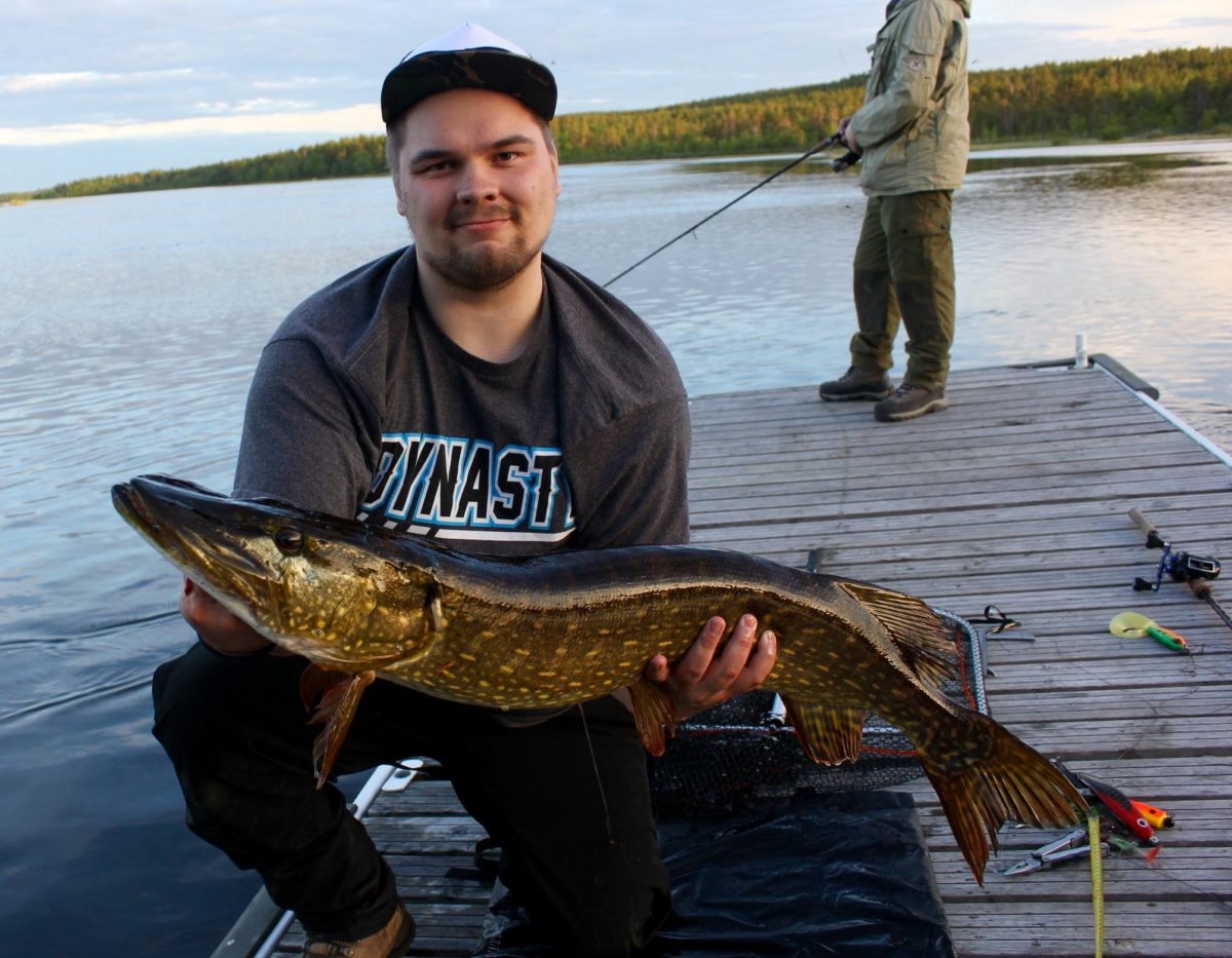 Issat-Erke Trosen videoblogger.