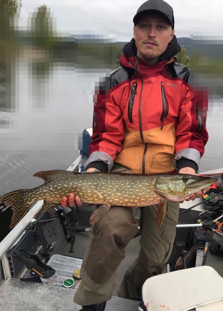 Christoffer Askheim melder inn enda en pike!