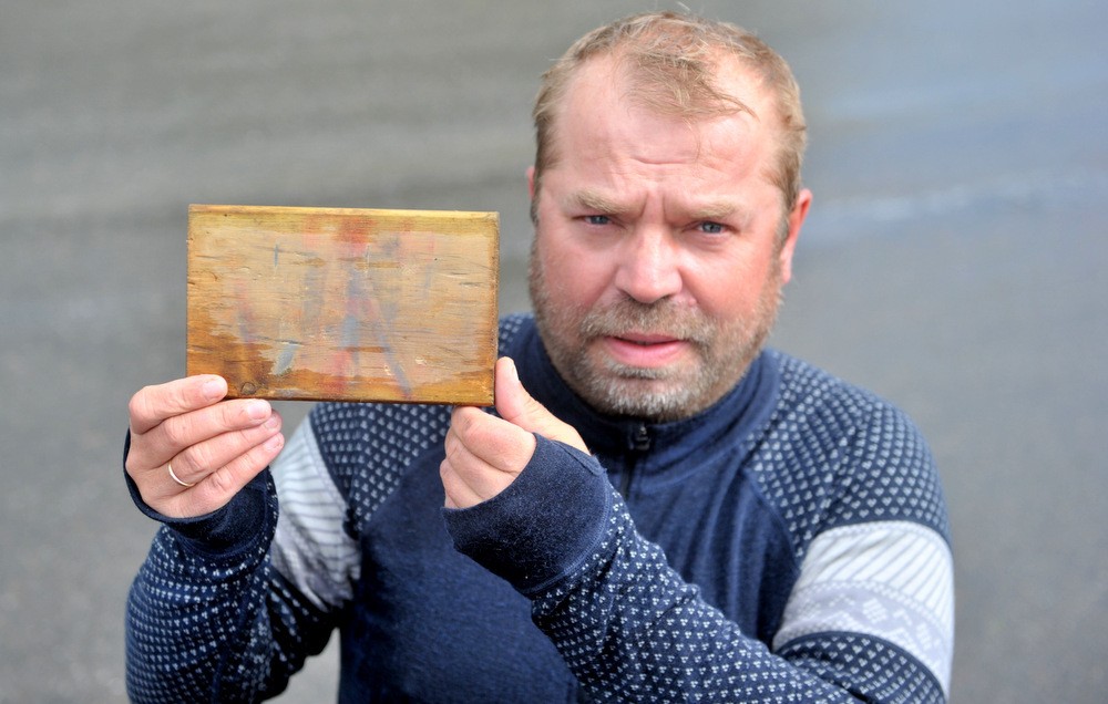 Årets første rene abbortur. Det ble blod, planke å forundringer. Det er noe ved dette abborfiske som fasinerer meg.