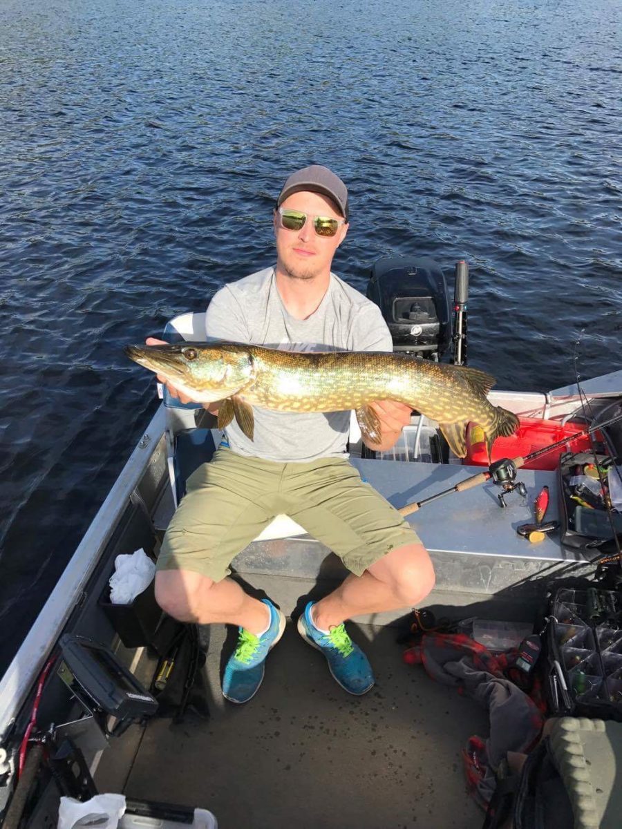 Christoffer Askheim melder inn gjedde!