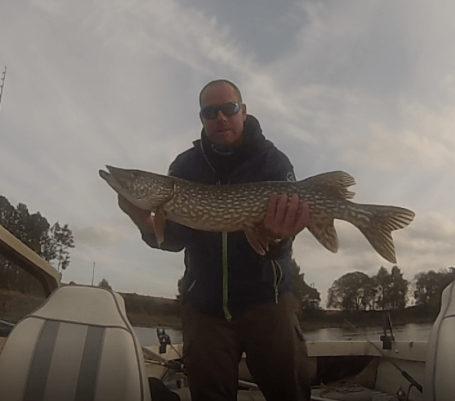 Helge Norvang melder inn to fisker!