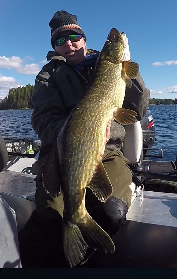 Ole med fin fin gjedde.
