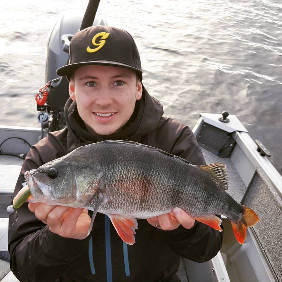 – Det finnes mye bra fiskevann i Värmland. Jeg har nok fisket i et hundretalls av dem, sier Linus Storm.