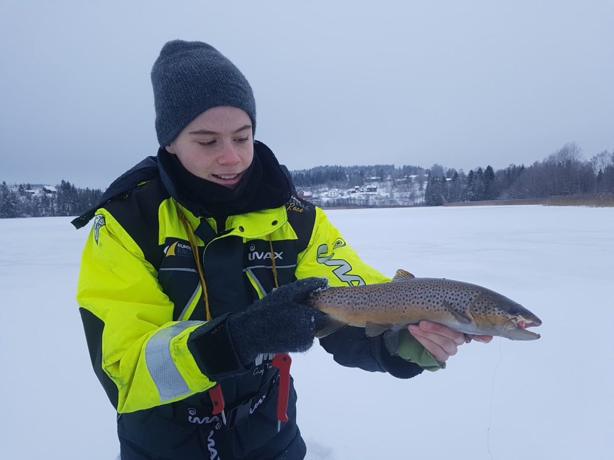 En tur etter ørreten av Julian Henriksen. Rapport 23.12.18