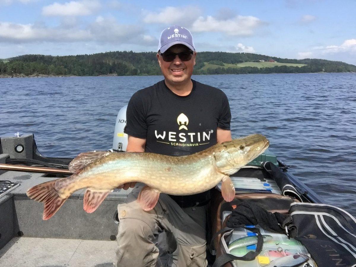 Og vips så var Petter på 6. plass…….