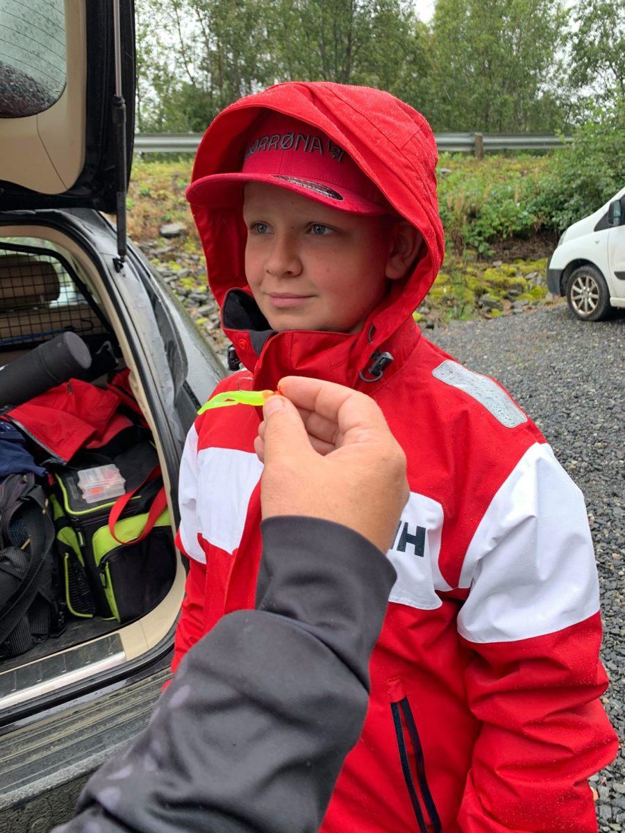 Kurs i abborfiske under abbor NM. Det ble en våt affære.